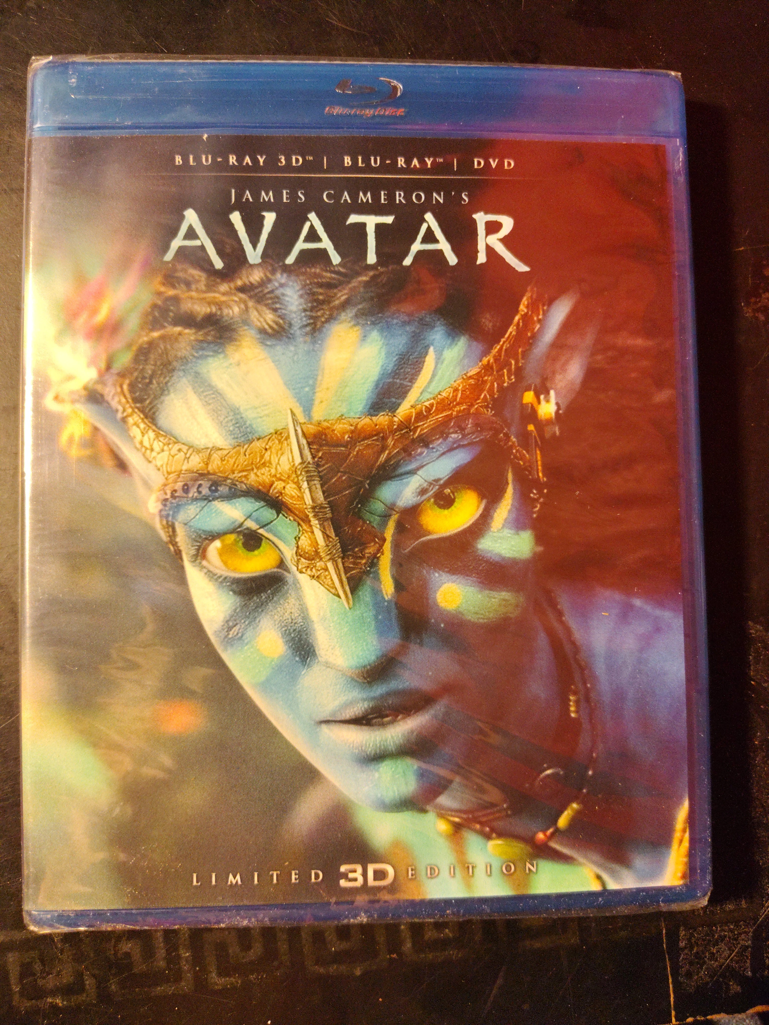 James Cameron's Avatar - Limited 3D Edition (Blu-ray 3D + Blu-ray + DVD)